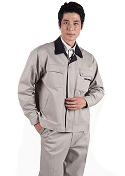 嘉興工作服定制-工作服定做和現(xiàn)貨要怎樣進(jìn)行選擇？